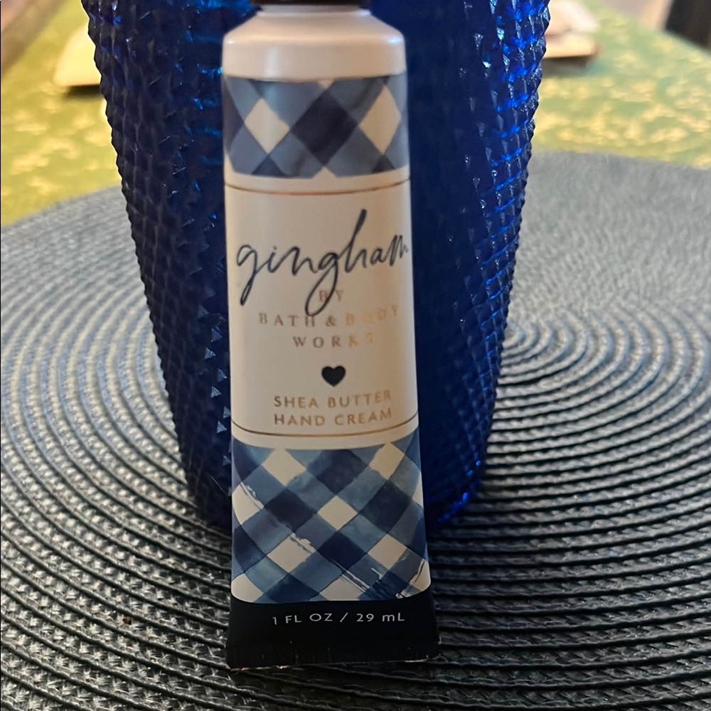 Bath & Body Works Hand Cream Collection - Picture 4 of 5